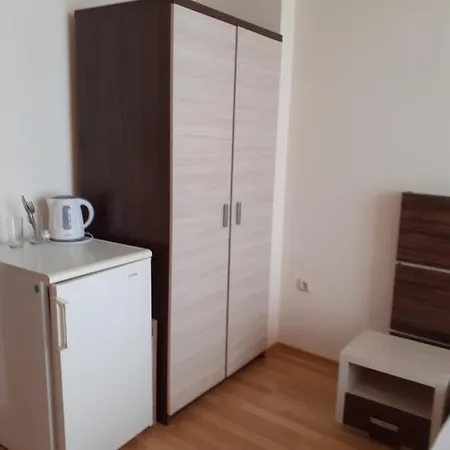 Афродита 2 Lägenhet